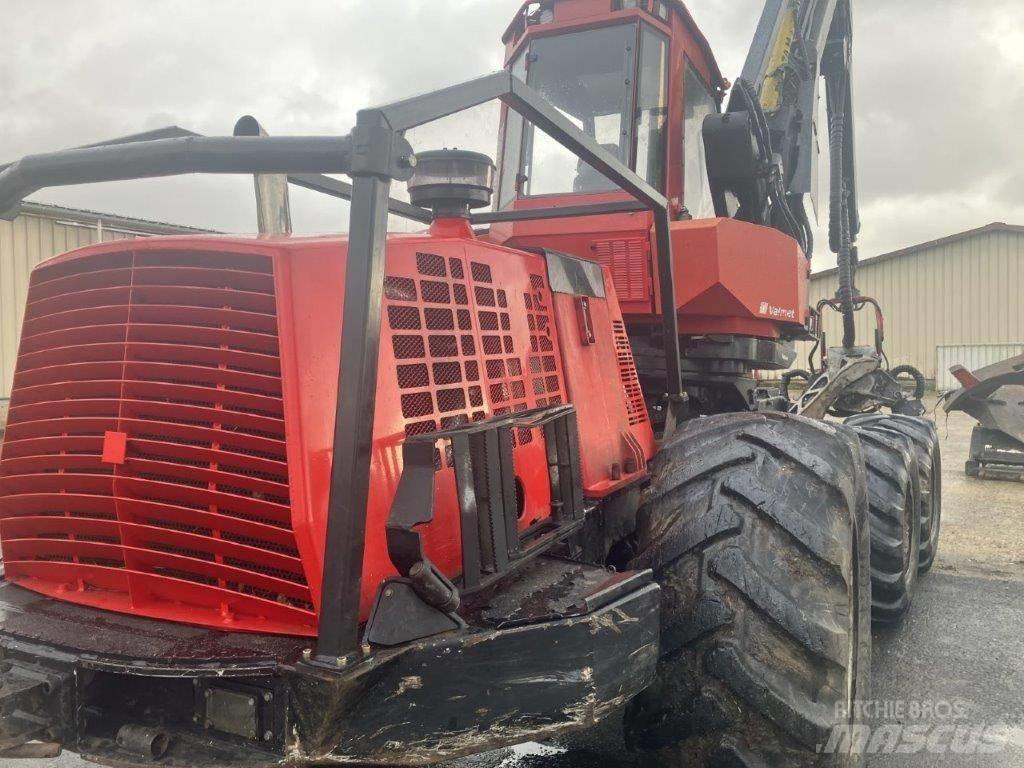 Komatsu 931 Harwestery