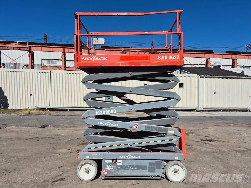 SkyJack SJ 4632 Podnośniki nożycowe