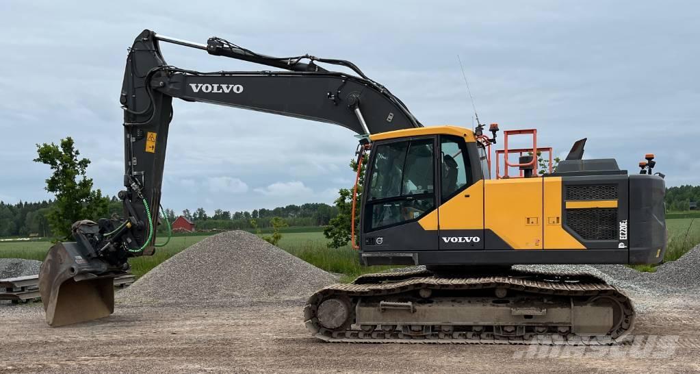 Volvo EC 220 E Koparki gąsienicowe