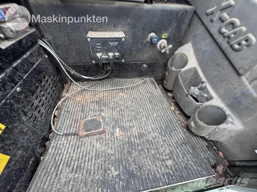 Jonsered J 1088 S Żurawie leśne