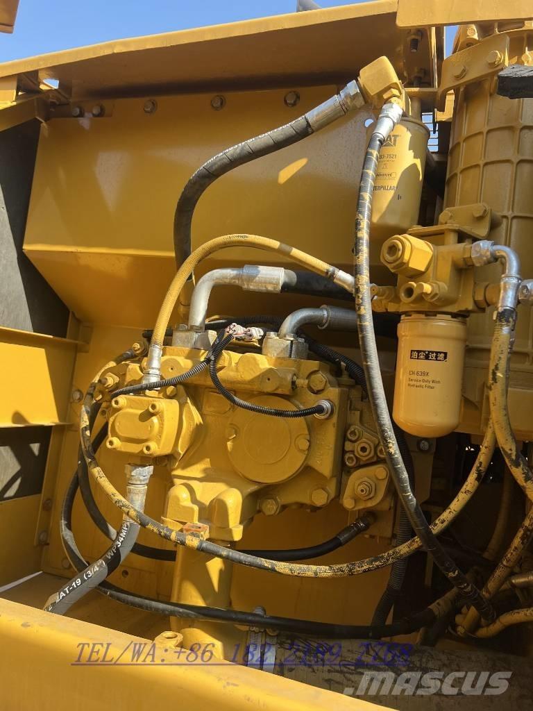 CAT 320C Koparki gąsienicowe