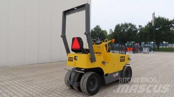Sakai TS 160 Walce ogumione