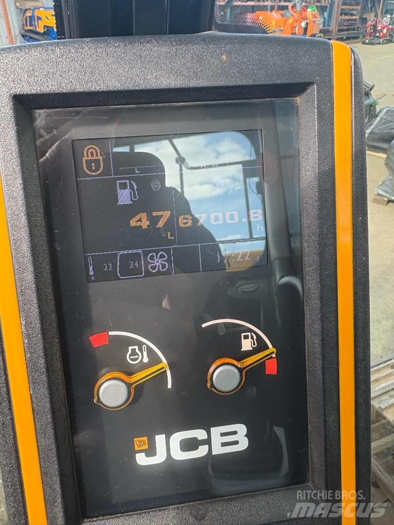 JCB JS 130 LC Koparki gąsienicowe