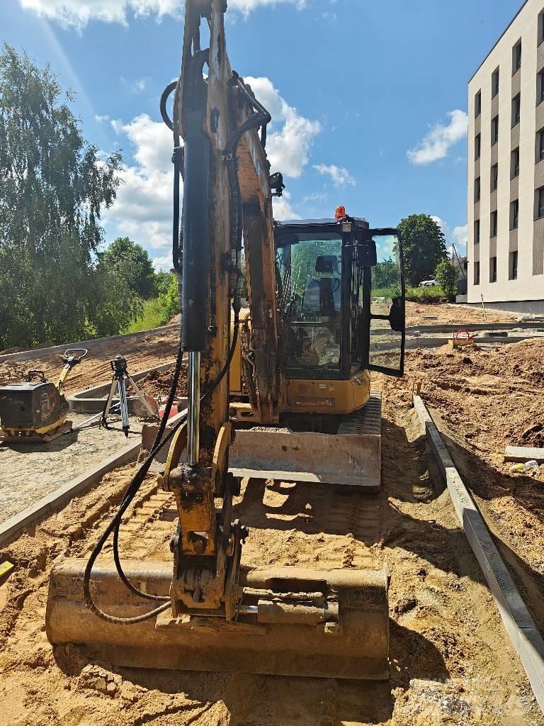CAT 305E2 Minikoparki
