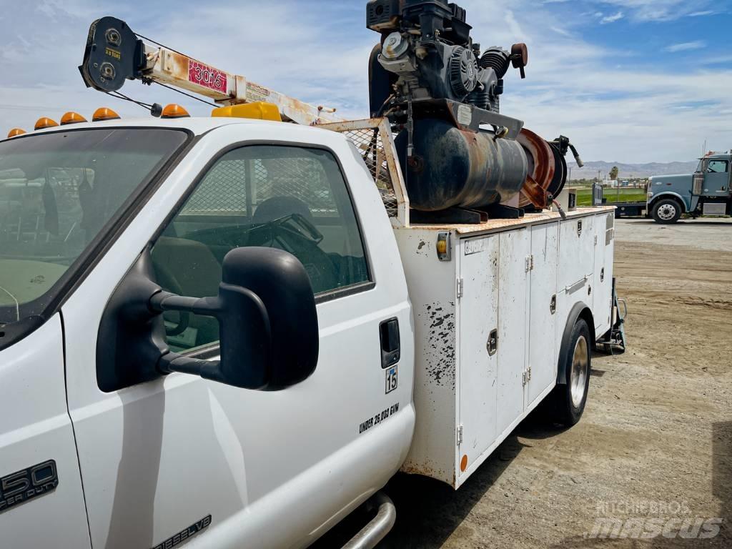Ford F 550 SD Pojazdy komunalne