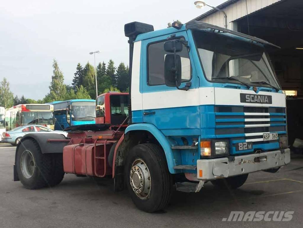 Scania P 82 M Ciągniki siodłowe