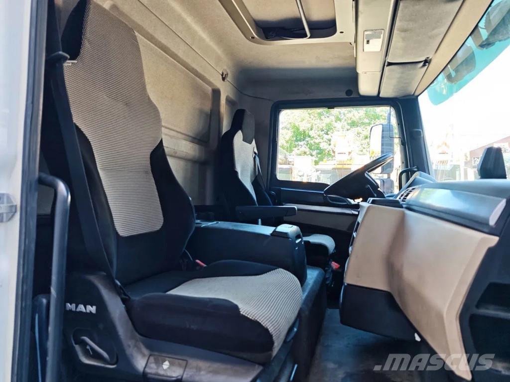 MAN TGL 8.220 4x2 Pojazdy pod zabudowę