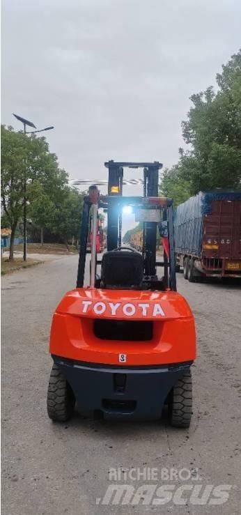 Toyota FD 50 Wózki Diesla