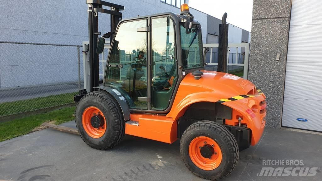 Ausa C 250 H X4 Wózki Diesla