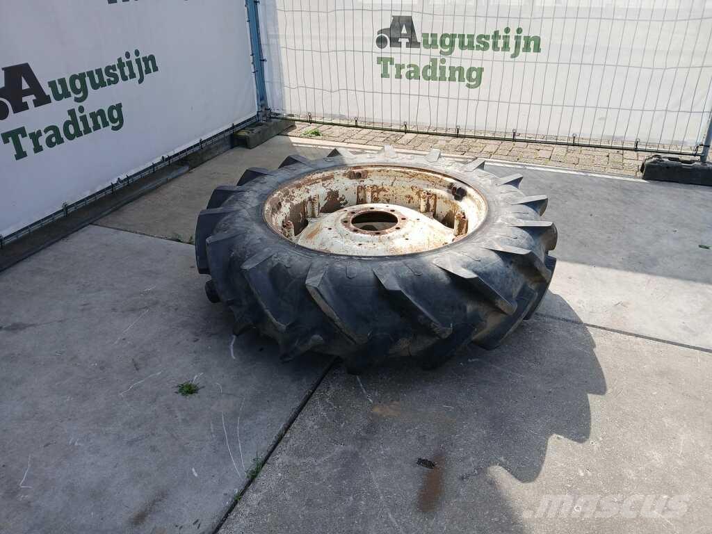 Renault 781-4 Ciągniki rolnicze