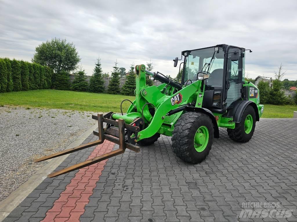 CAT 906 M Ładowarki kołowe