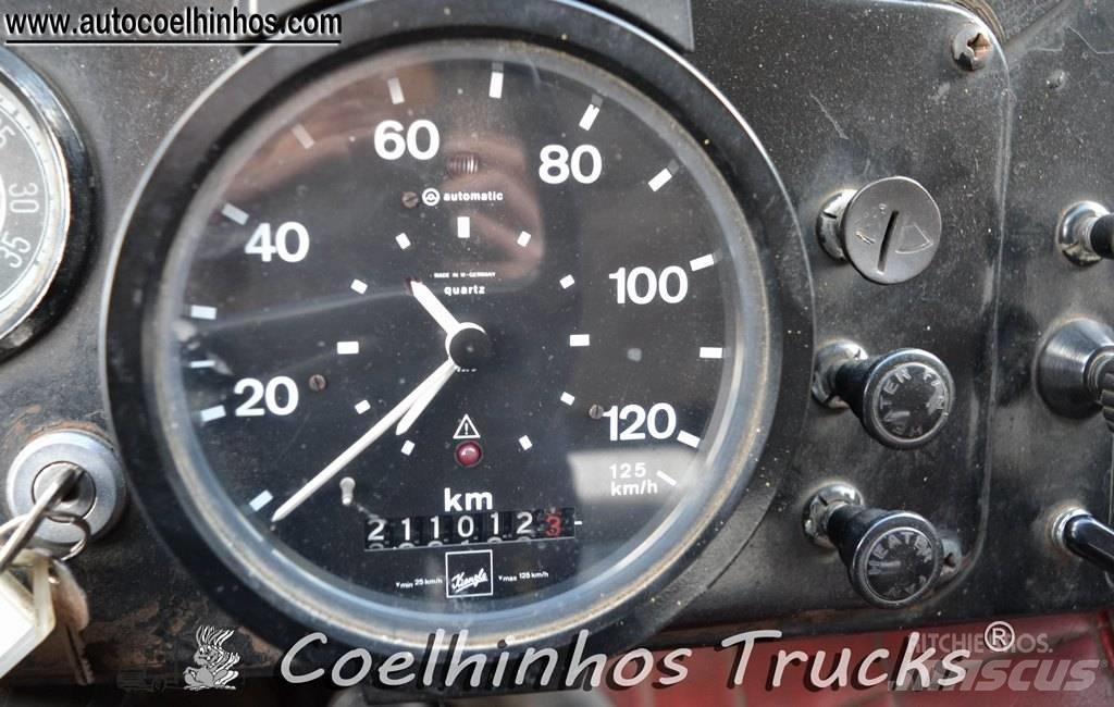 Volvo F89-42 (6x2) Ciężarówki typu Platforma / Skrzynia