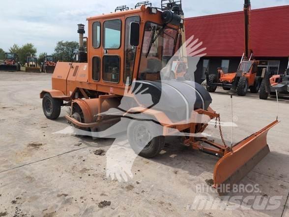 Broce RCT350 Zamiatarki - Zgarniarki - Odśnieżarki