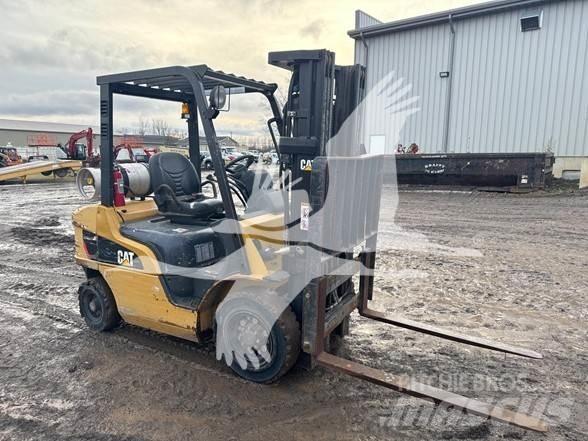 CAT P5000 Wózki Diesla
