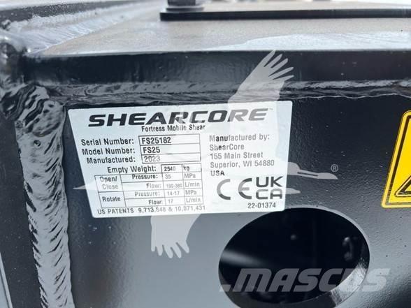  F & S FS25R Inne przyczepy