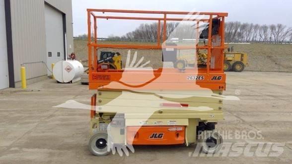 JLG 2632ES Podnośniki nożycowe