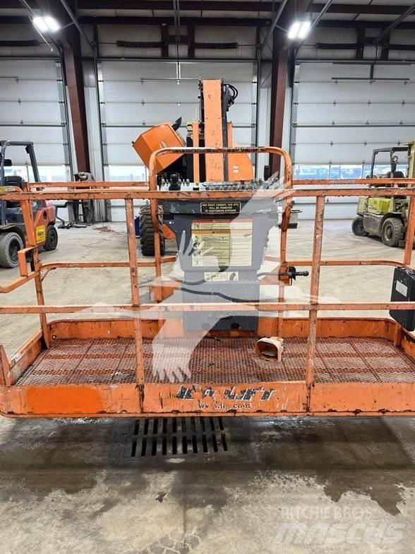 JLG 800AJ Podnośniki przegubowe
