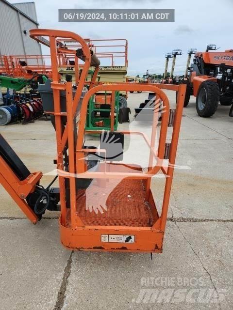 JLG E300AJP Podnośniki przegubowe
