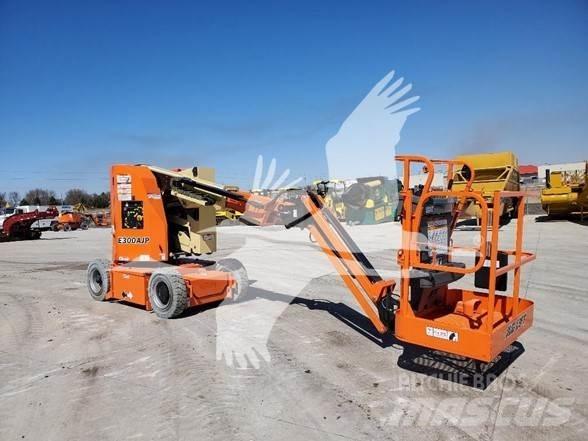 JLG E300AJP Podnośniki przegubowe
