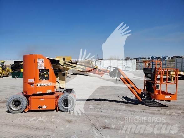 JLG E300AJP Podnośniki przegubowe