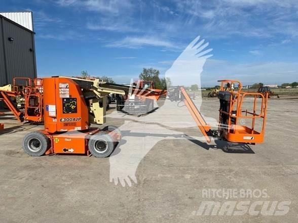 JLG E300AJP Podnośniki przegubowe