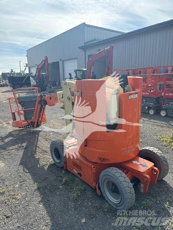 JLG E300AJP Podnośniki przegubowe