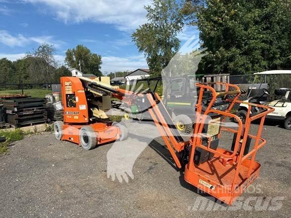 JLG E300AJP Podnośniki przegubowe