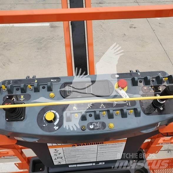 JLG EC600SJP Podnośniki teleskopowe