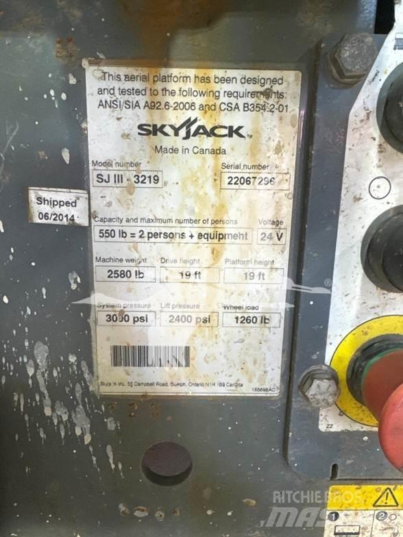 SkyJack SJ3219 Podnośniki nożycowe