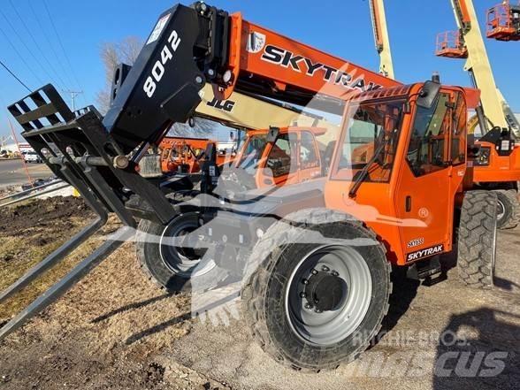 SkyTrak 8042 Ładowarki teleskopowe