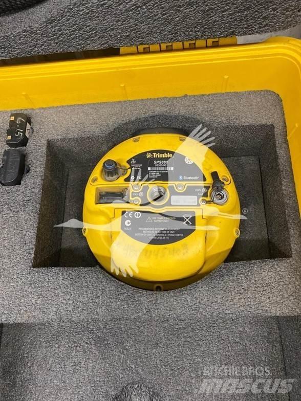 Trimble SPS881 Maszyny budowlane - Inne