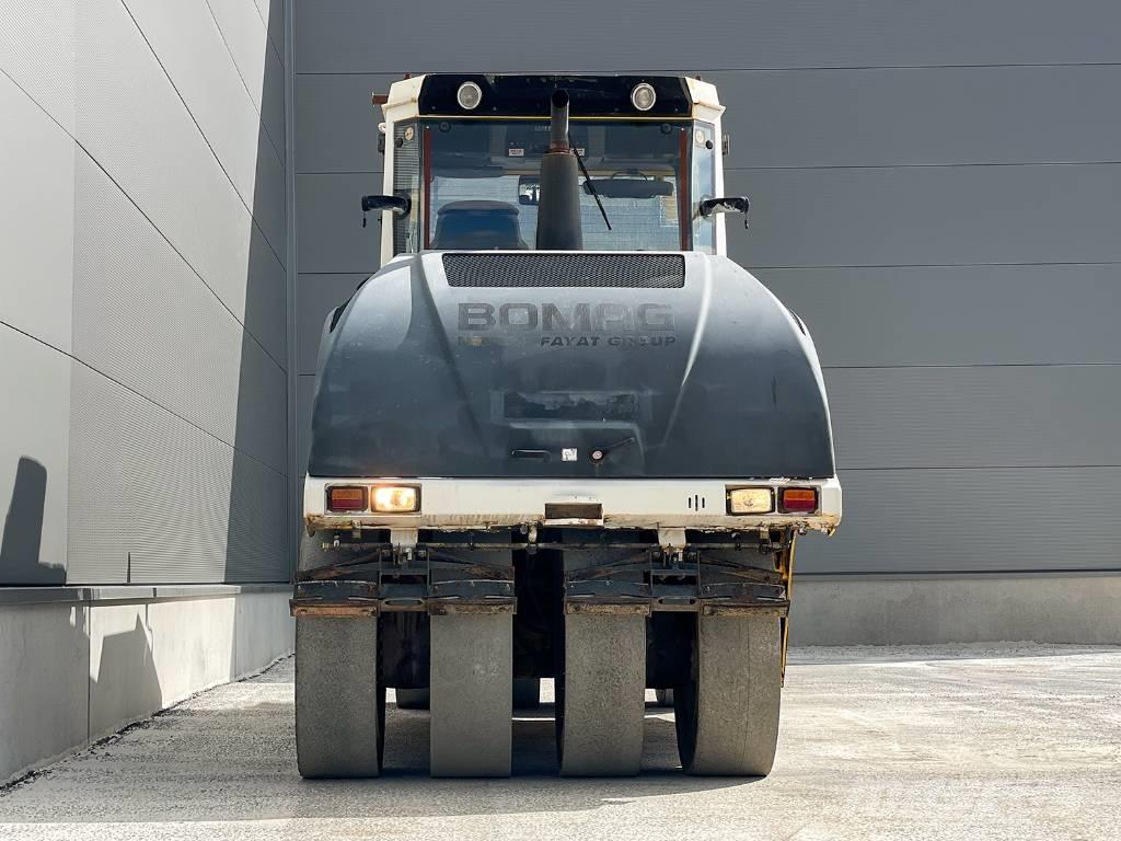 Bomag BW 24 RH Walce ogumione