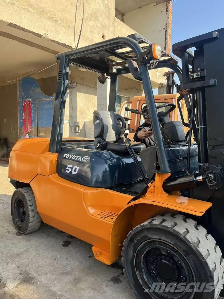 Toyota FD 50 Wózki Diesla