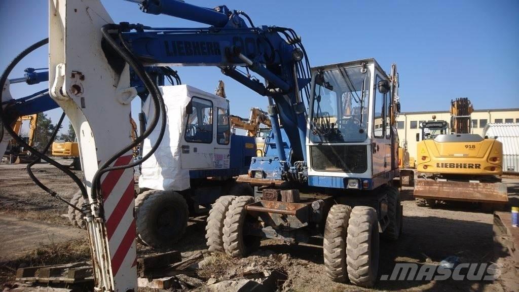 Liebherr A900 Koparki kołowe