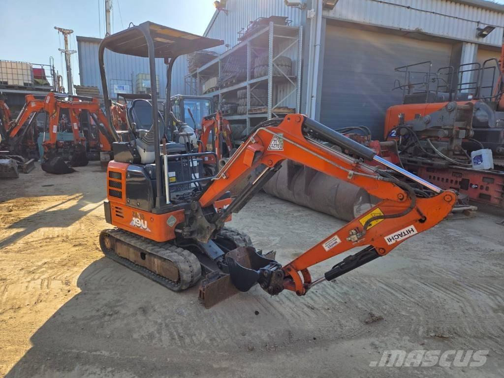 Hitachi ZX 19 U-6 Minikoparki