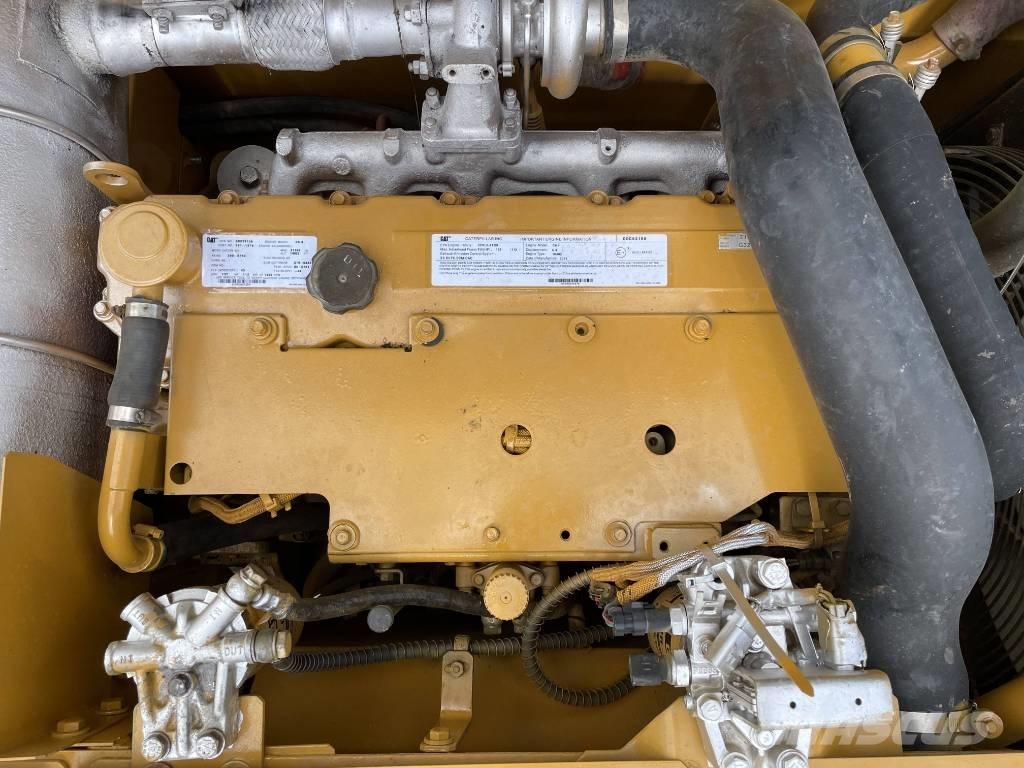 CAT 320 D Koparki gąsienicowe