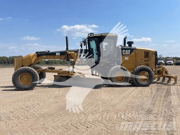 CAT 320 Koparki gąsienicowe