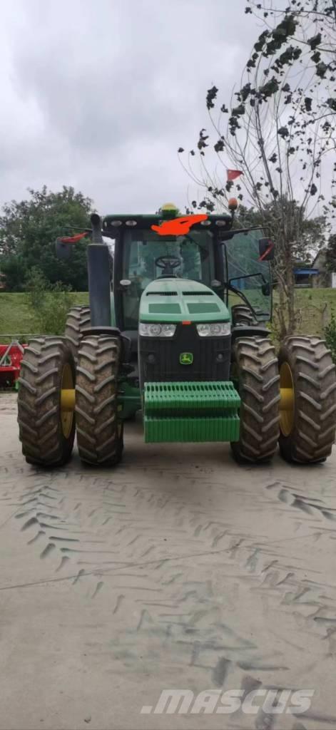 John Deere 8R·3204 Ciągniki rolnicze