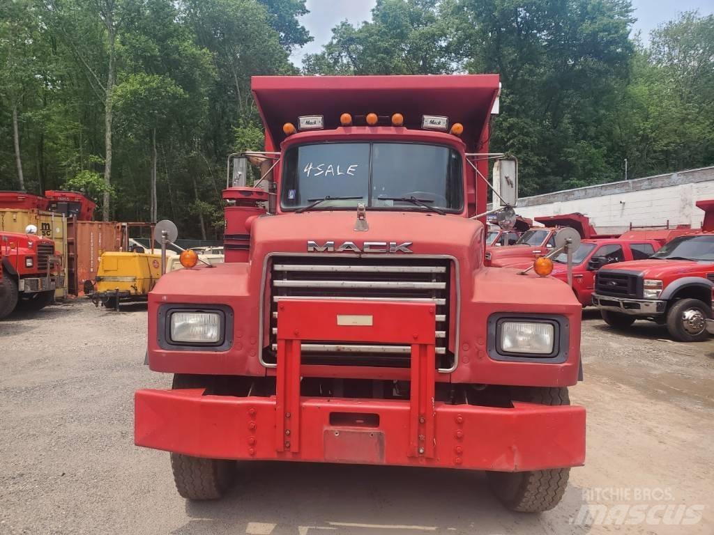 Mack RD690SX Wywrotki