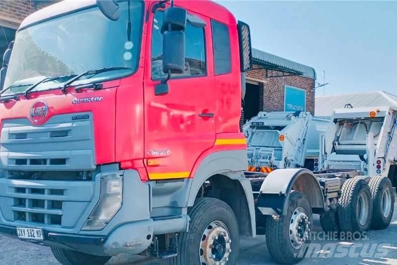 UD CGE 370 8x4 Inne