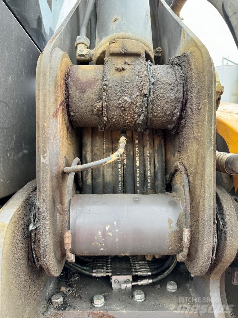 Mecalac 12 MTX Koparki kołowe