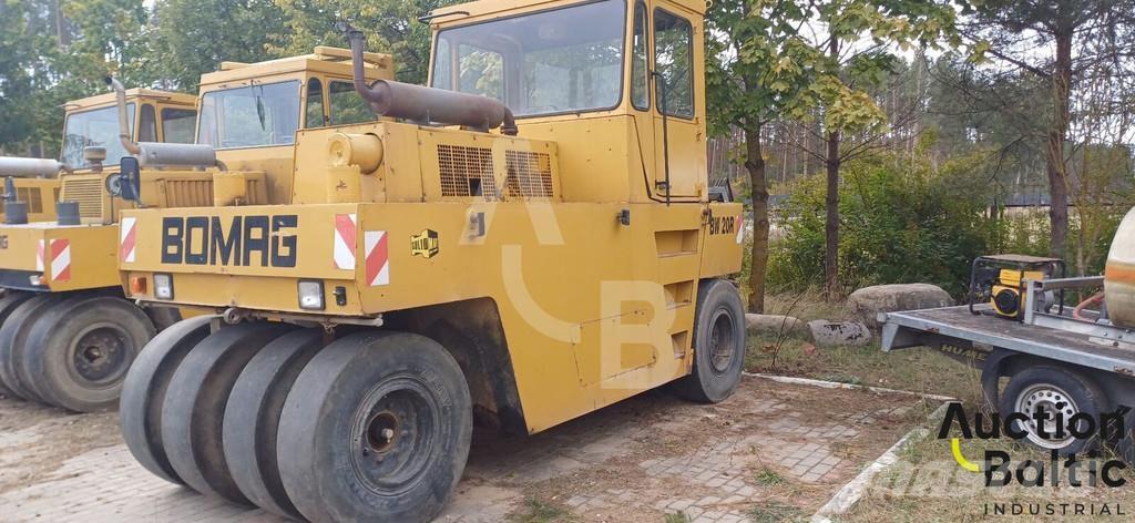 Bomag BW 20 R Walce ogumione
