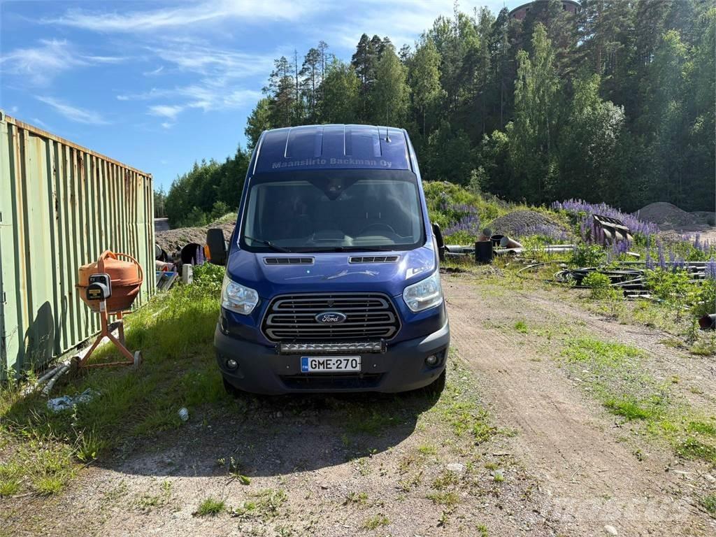 Ford Transit Kampery i przyczepy kempingowe