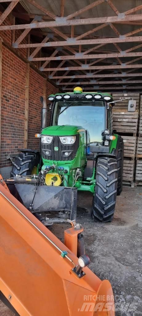 John Deere 6125 R Ciągniki rolnicze