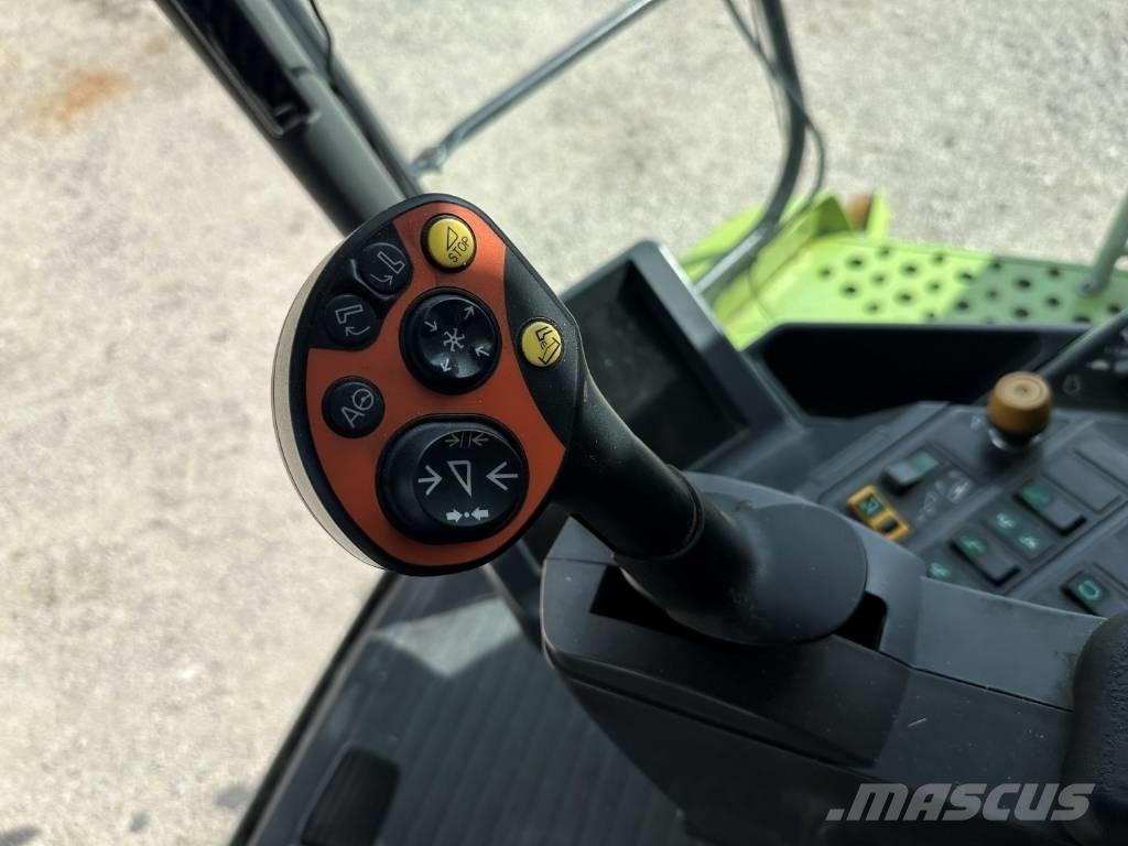 CLAAS Lexion 550 Kombajny zbożowe