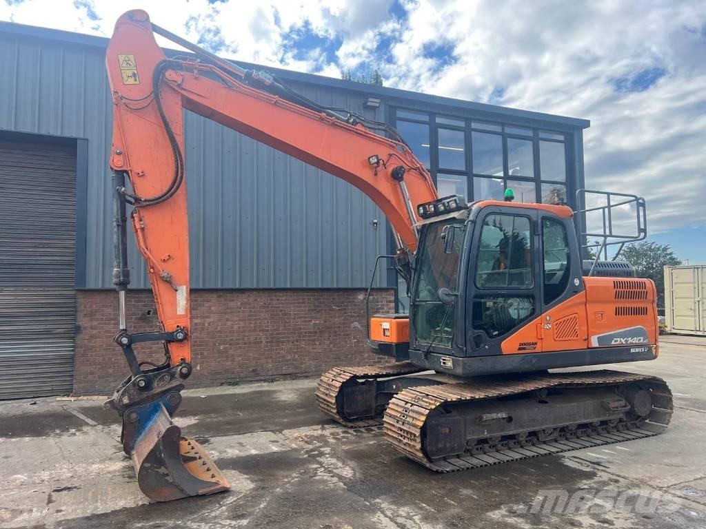 Doosan DX 140 LC Koparki gąsienicowe