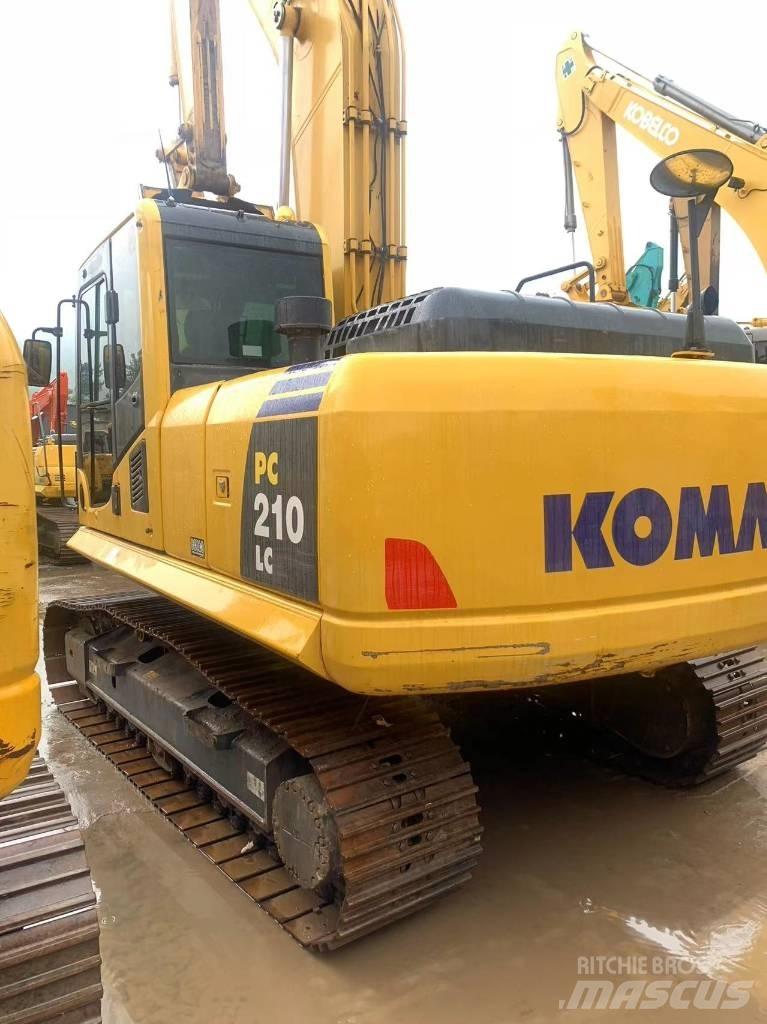 Komatsu PC 210-8 Koparki gąsienicowe