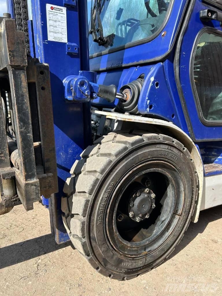 Komatsu FD 30 T-14 Wózki Diesla