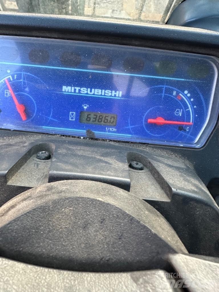 Mitsubishi FD25 Wózki Diesla