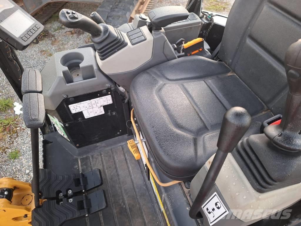 CAT 301.5 Minikoparki